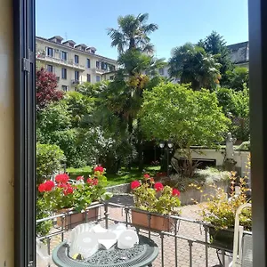 hotel-charly.it-lombardy.com/