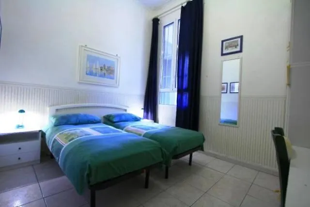 A Casa Di Alex Vatican Rome Italy